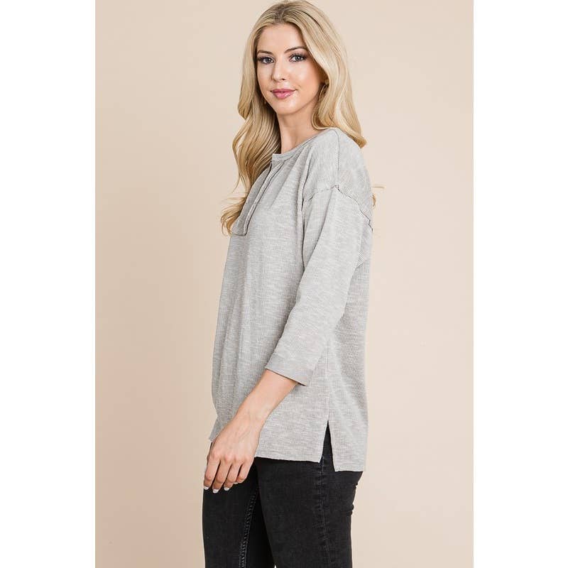 3/4 SLEEVE SPLIT NECK TOP