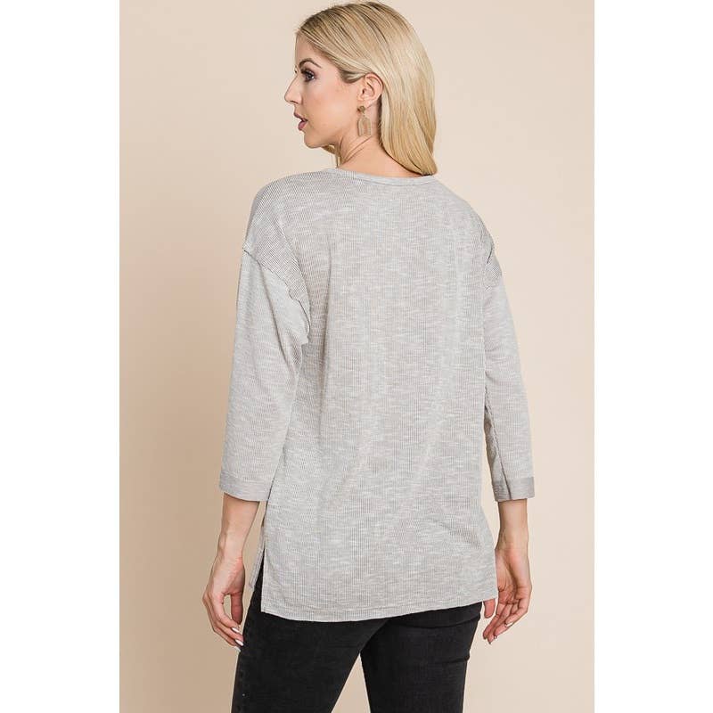 3/4 SLEEVE SPLIT NECK TOP